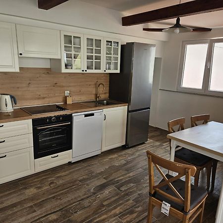 House Tereza Lägenhet Vodice Exteriör bild