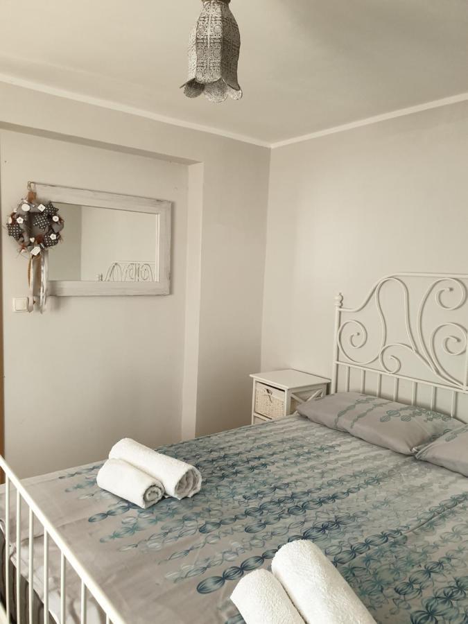 House Tereza Lägenhet Vodice Exteriör bild