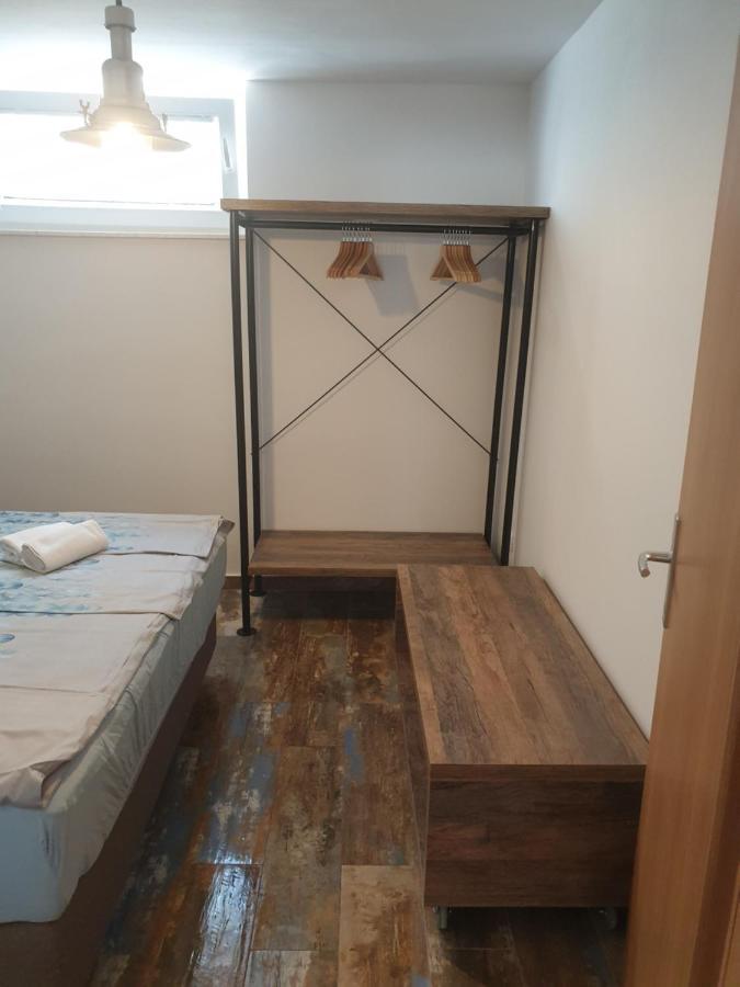 House Tereza Lägenhet Vodice Exteriör bild